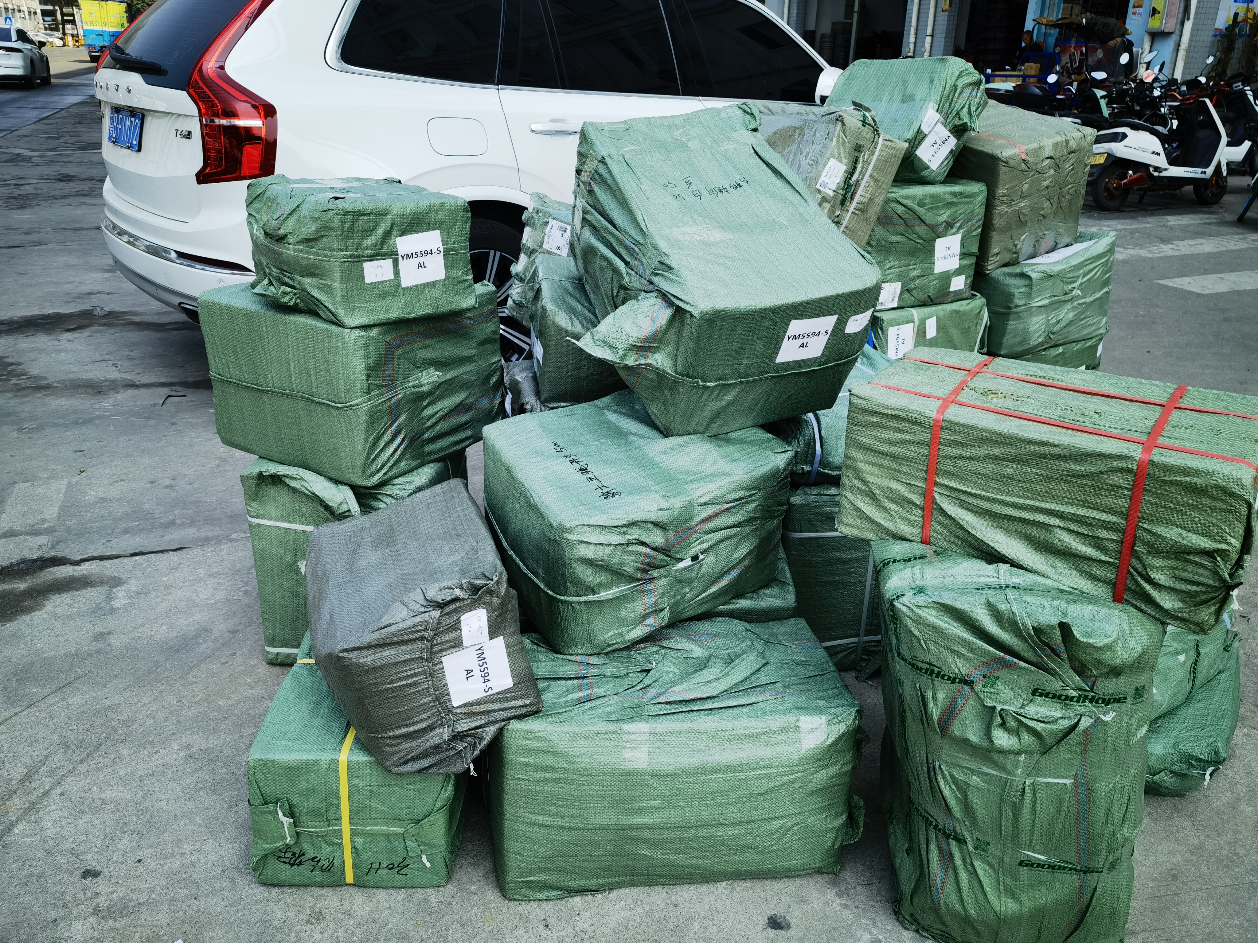 Superior FedEx international express charges 70% discount from China to Grenada