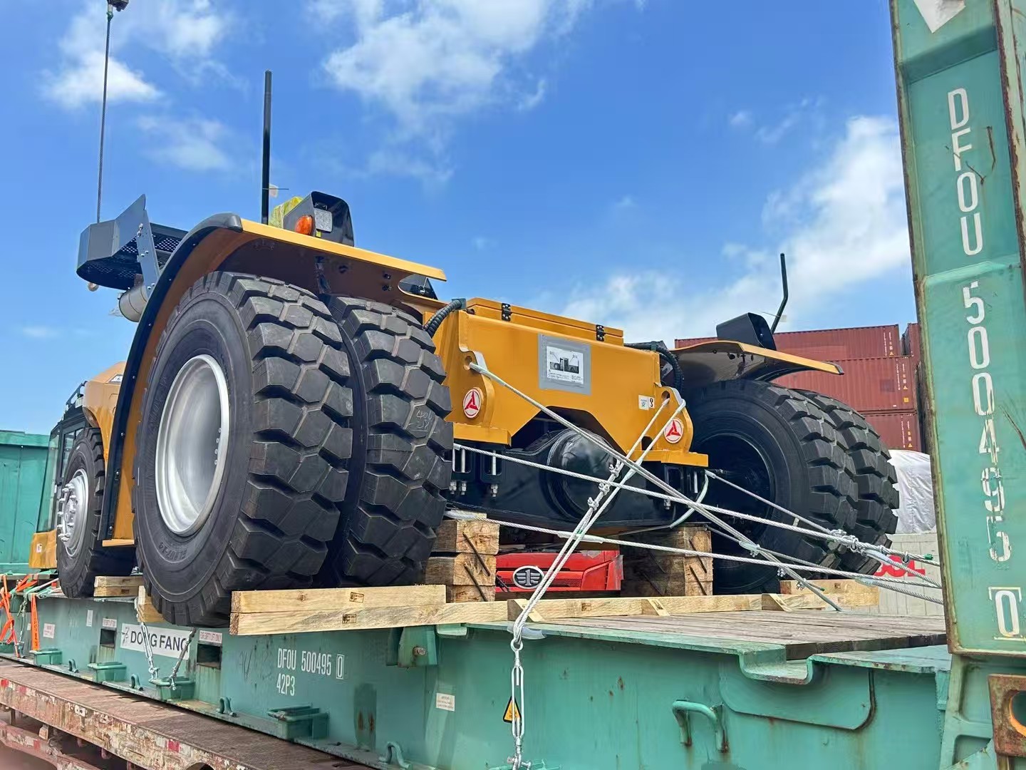 Updated international 20ft sea freight from port of Shenzhen China to Bahamas