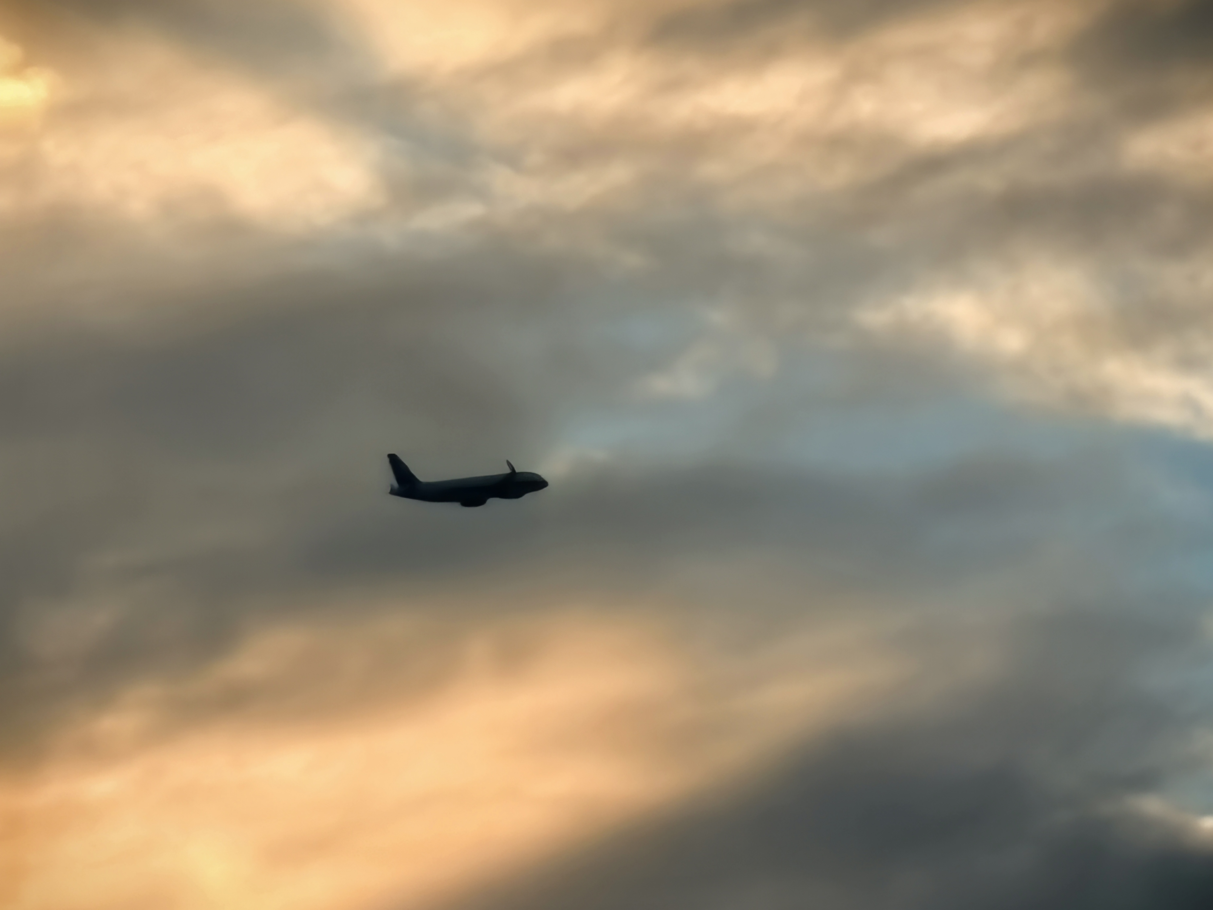 The best global air cargo price from airport of China to Ecuador