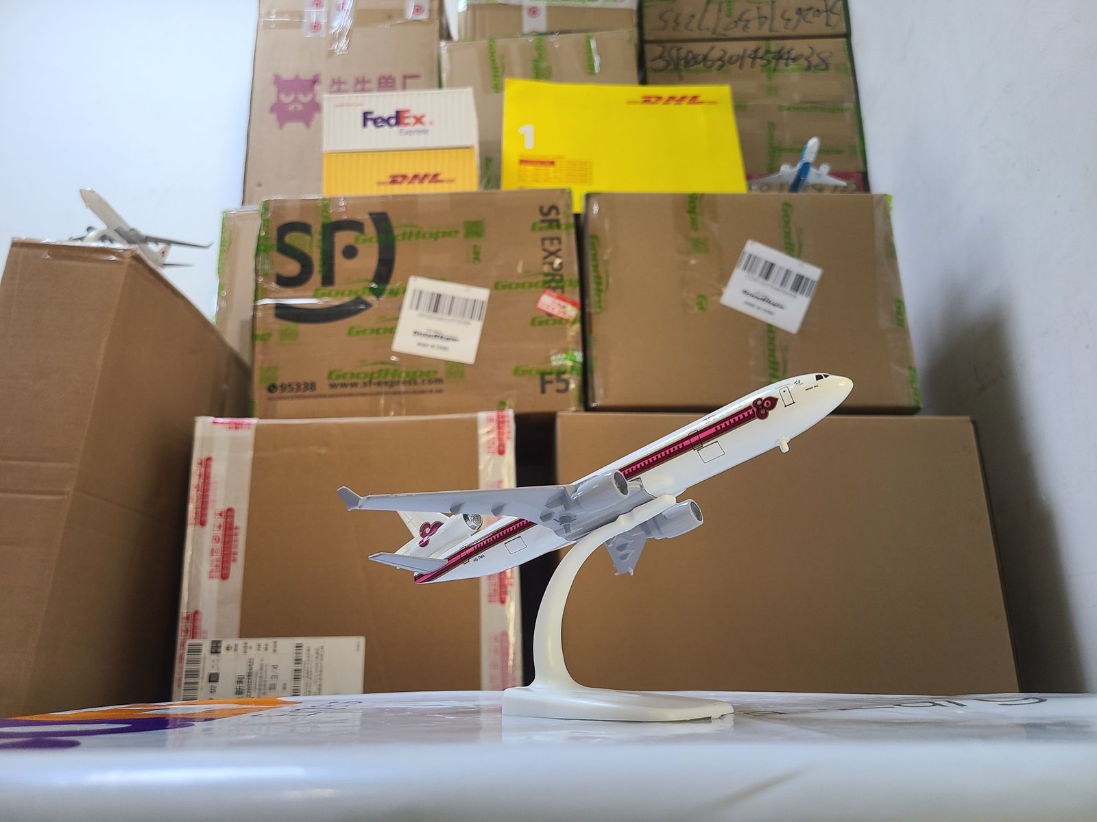 how much does it cost to ship goods from china to the gilbert islands